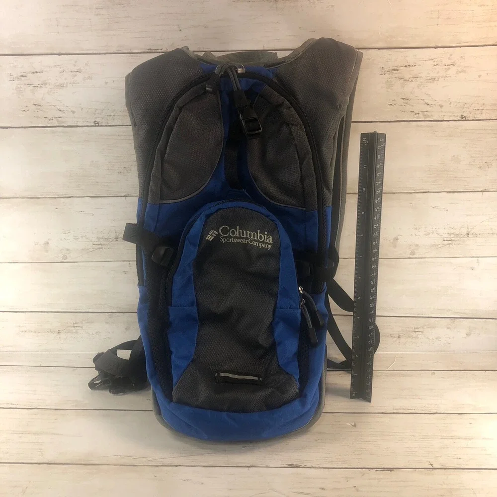 Columbia Sportswear Blue Grey Hydration Backpack Hiking Trail Daypack Adjustable